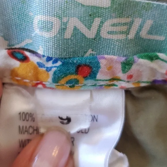 O'Neill capris - Picture 6 of 6